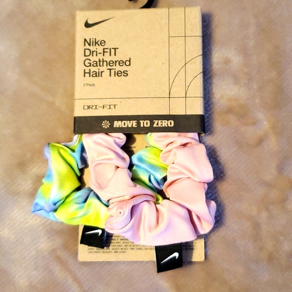 Nike Accessories - Nike Dri-FIT Gathered Hair Ties